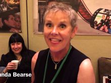 Amanda Bearse photo