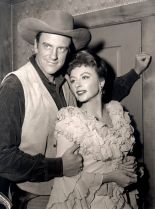 Amanda Blake photo