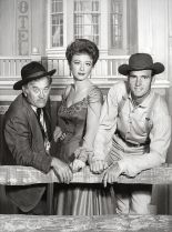 Amanda Blake photo