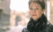 Amanda Burton