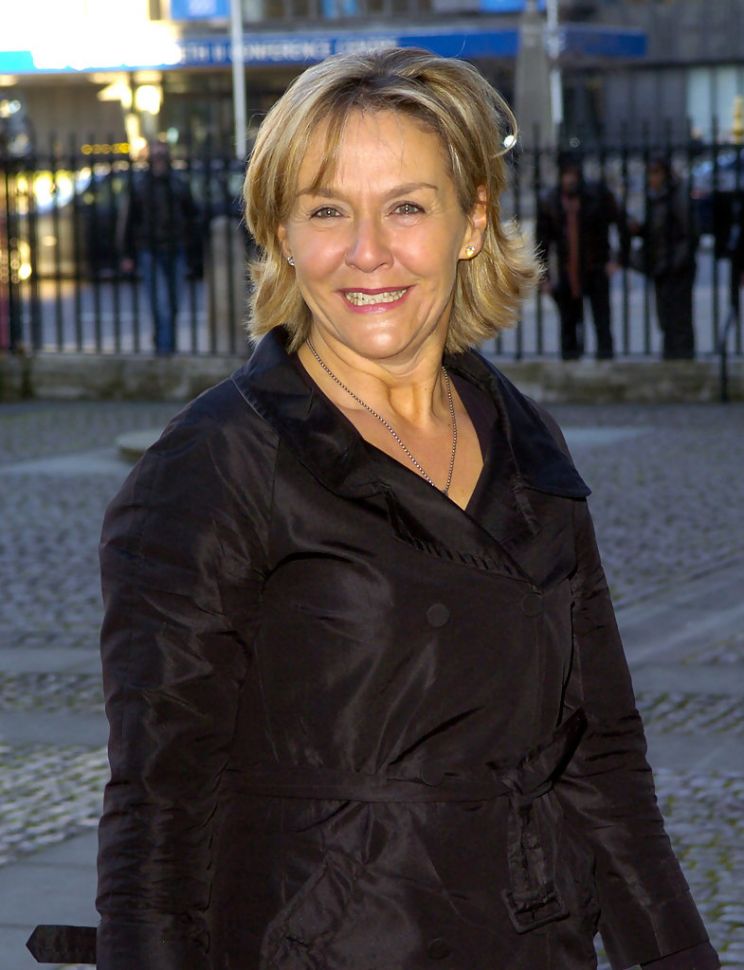 Amanda Burton