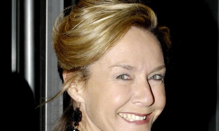 Amanda Burton