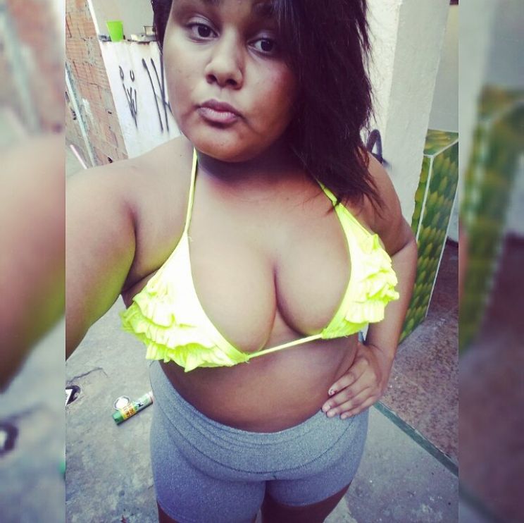 Amanda Carneiro