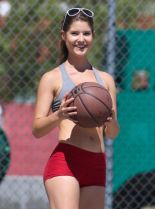 Amanda Cerny