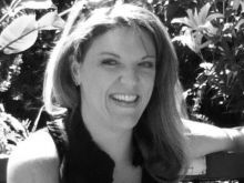 Amanda Cole