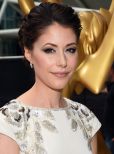 Amanda Crew