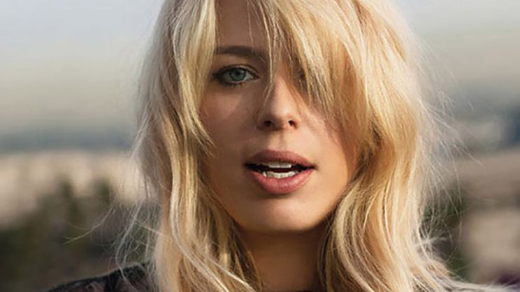 Amanda De Cadenet