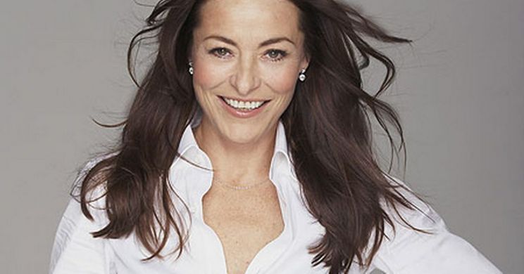 Amanda Donohoe