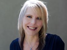 Amanda Douge photo