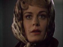 Amanda Elwes
