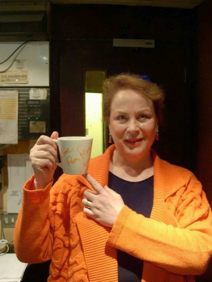 Amanda Elwes