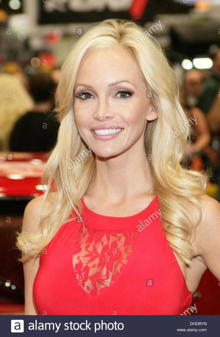 Amanda Landry