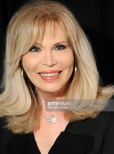 Amanda Lear