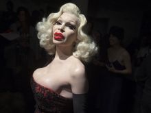 Amanda Lepore