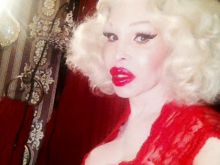 Amanda Lepore