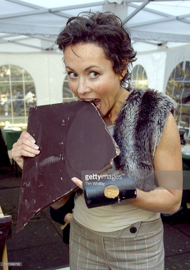 Amanda Mealing