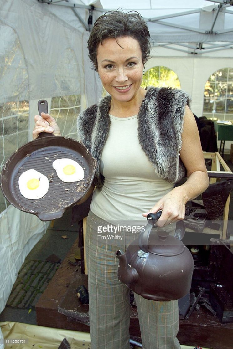 Amanda Mealing