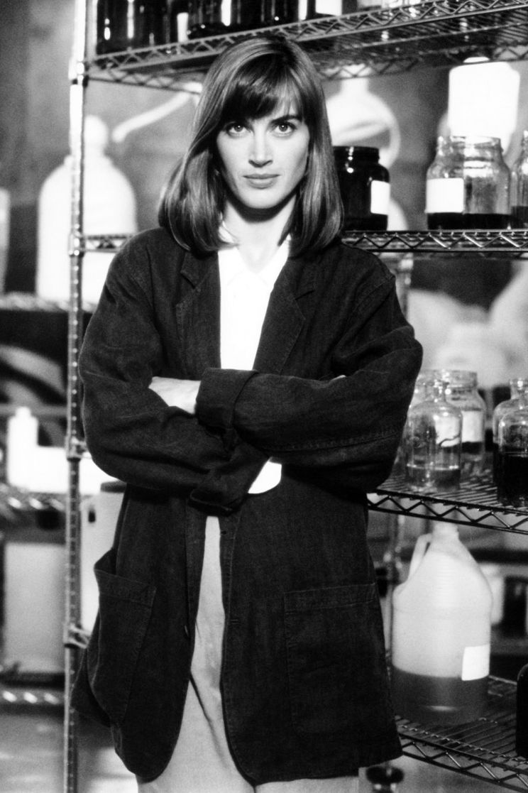 Amanda Pays