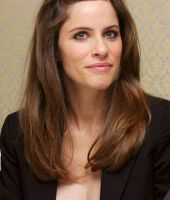 Amanda Peet