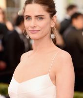 Amanda Peet