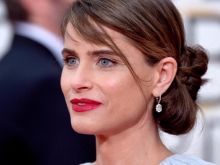 Amanda Peet