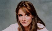 Amanda Peet