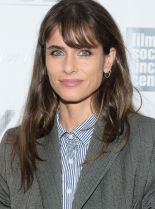 Amanda Peet