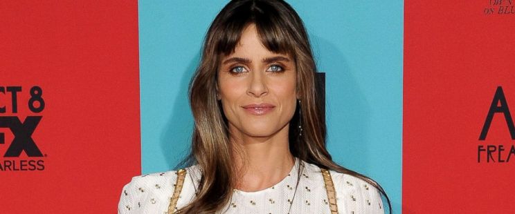 Amanda Peet