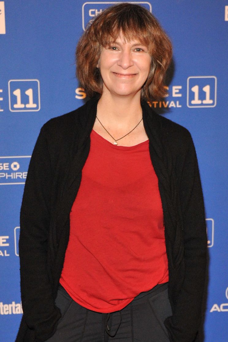 Amanda Plummer