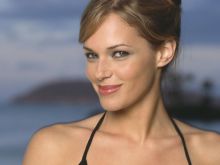 Amanda Righetti