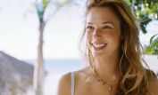 Amanda Righetti