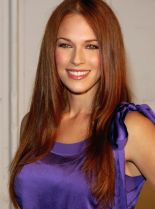Amanda Righetti