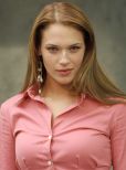 Amanda Righetti