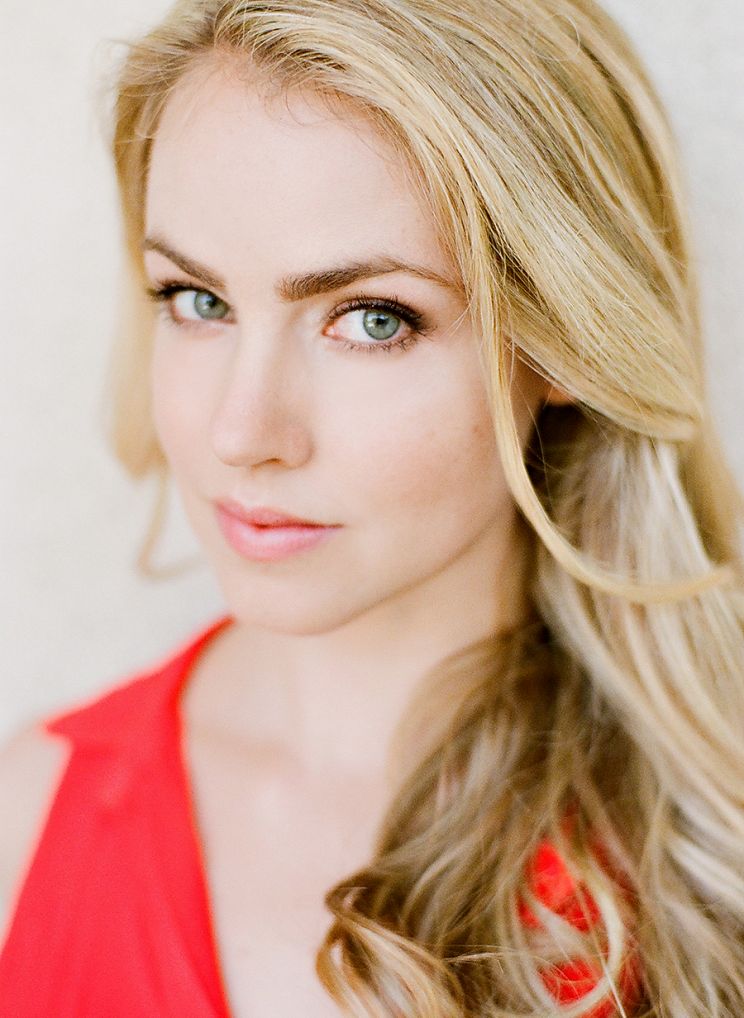 Amanda Schull