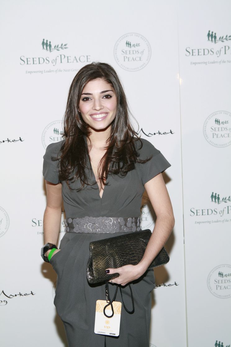 Amanda Setton