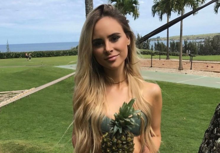Amanda Stanton
