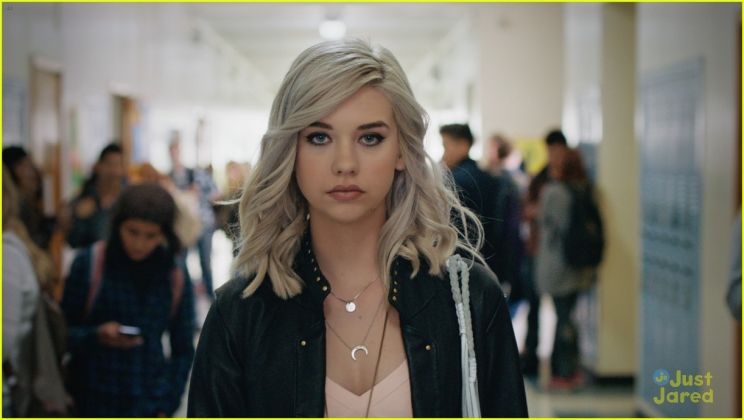 Amanda Steele