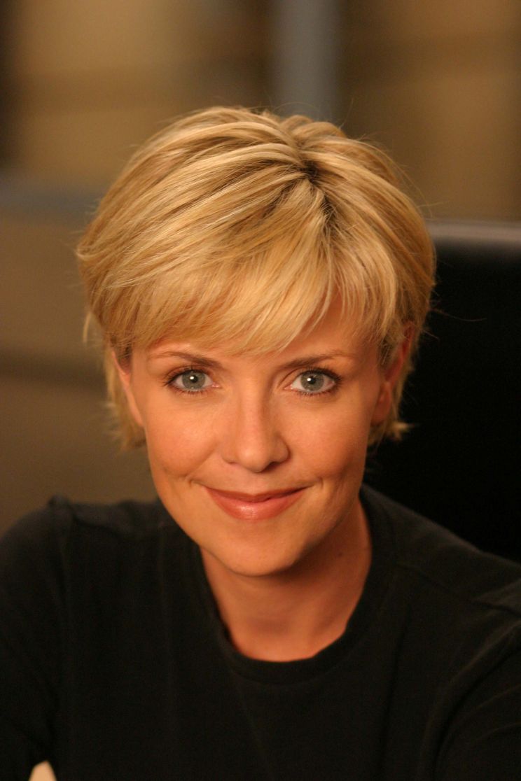 Amanda Tapping