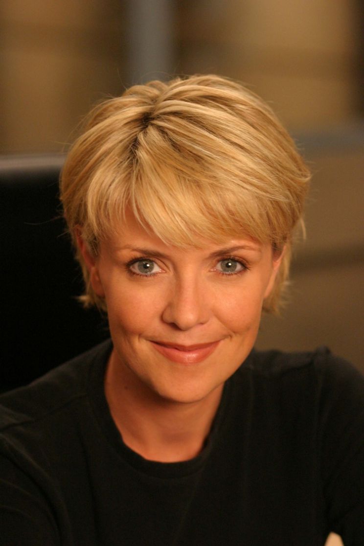 Amanda Tapping