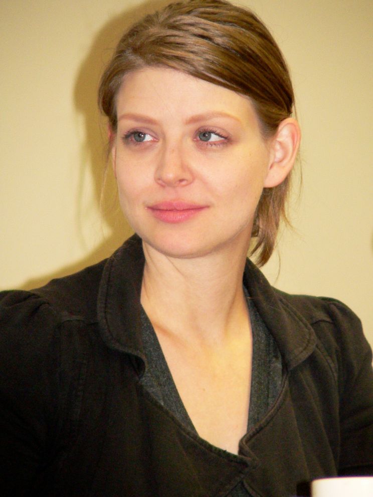 Amber Benson