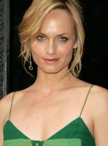 Amber Valletta