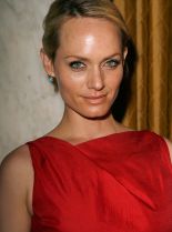 Amber Valletta