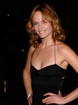 Amber Valletta