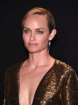 Amber Valletta