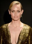 Amber Valletta