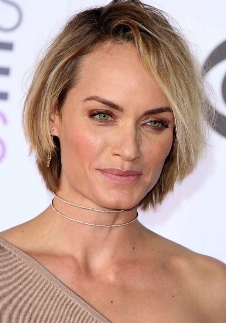 Amber Valletta