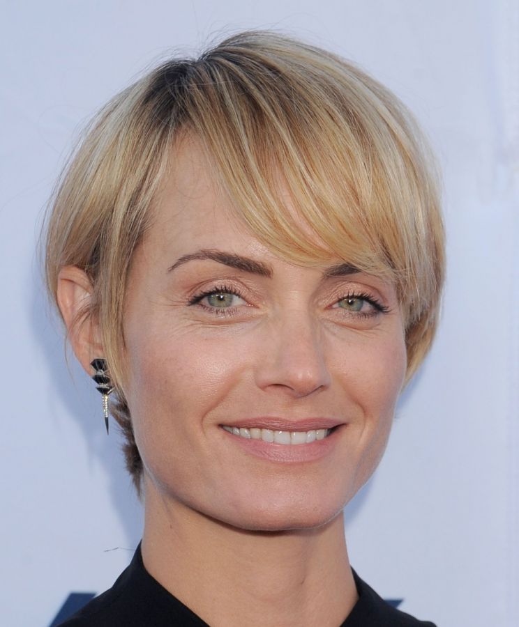 Amber Valletta