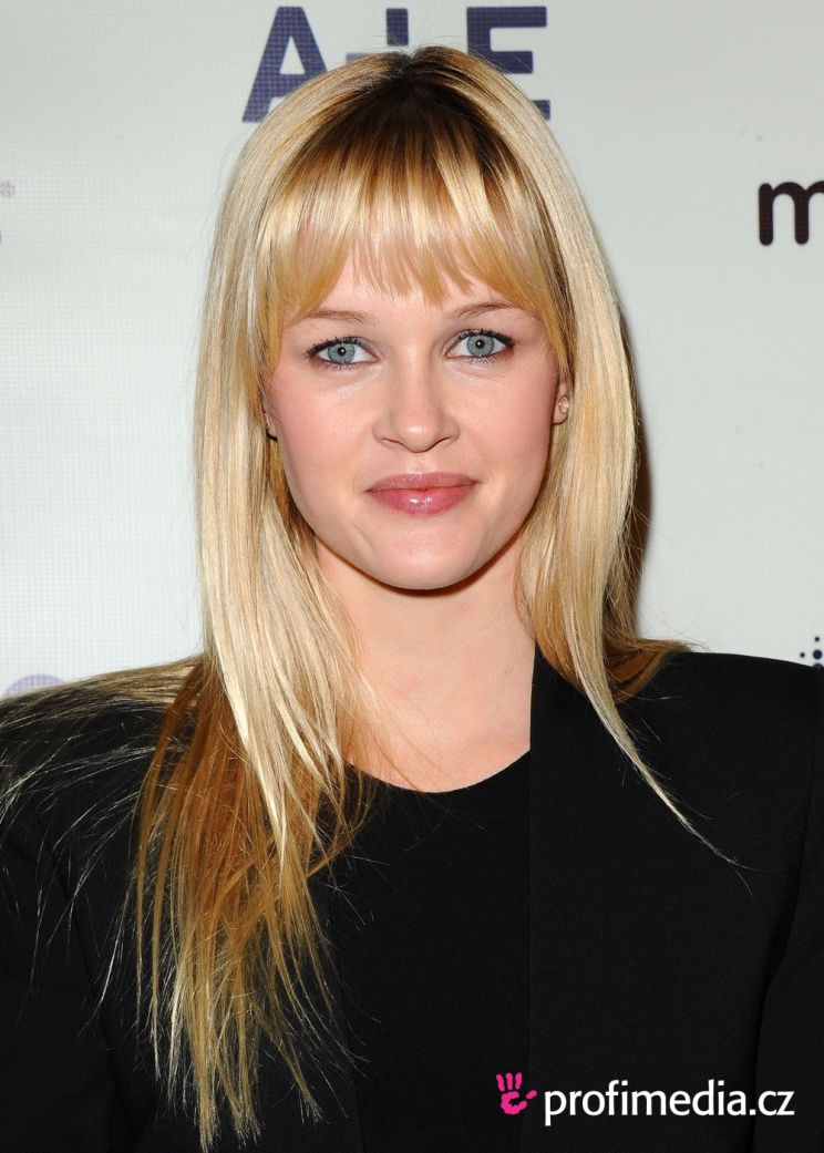 Ambyr Childers
