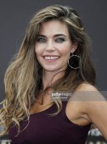 Amelia Heinle