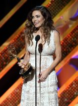 Amelia Heinle photo